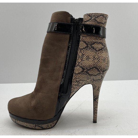 Call it Spring Womens Ankle Boots High Heels Closed Toe Faux Leather Side Zip 11 - Picture 5 of 9